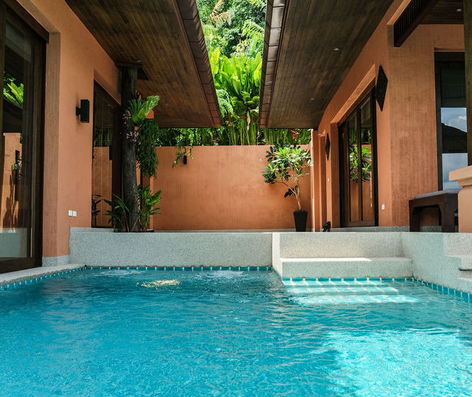 Korsiri Pool Villas