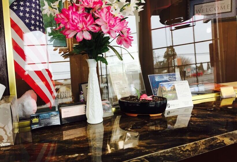 酒店 Maple Inn And Suites Los Banos