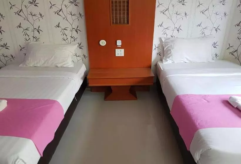 Poonsook Phitsanulok Hotel Sha Plus