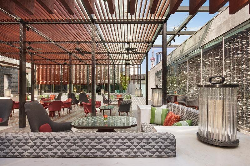 Hotel Regent Shanghai Pudong   Complimentary First Round Minibar Per Stay   Including A Bottle Of Wine