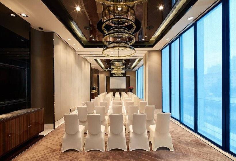 Hotel Regent Shanghai Pudong   Complimentary First Round Minibar Per Stay   Including A Bottle Of Wine