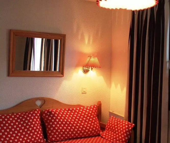 فندق Mona Lisa Cassiopée