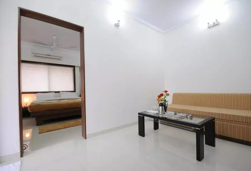 בית מלון כפרי Sai Sangam