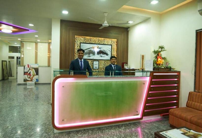 בית מלון כפרי Sai Sangam