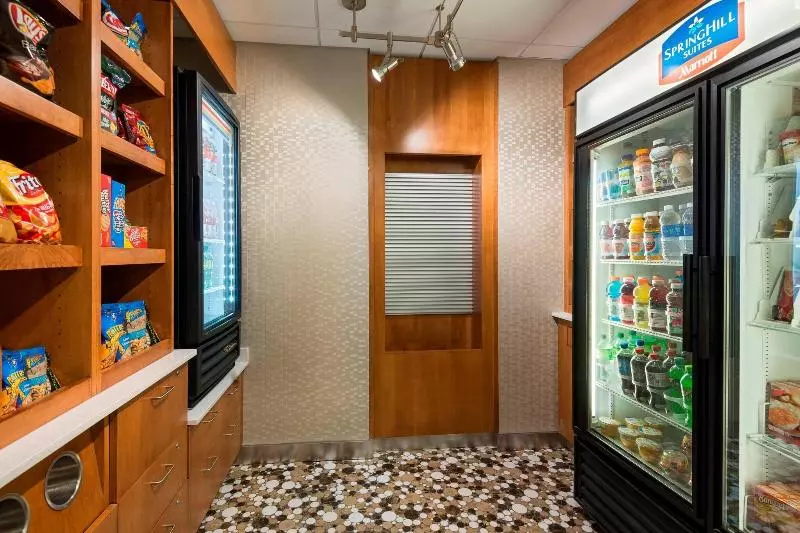 هتل Springhill Suites Fort Myers Airport