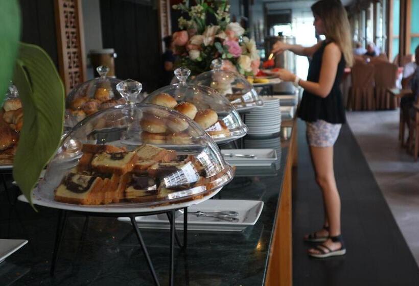 ホテル Welcome World Beachfront Resort