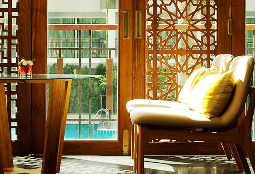 ホテル Welcome World Beachfront Resort