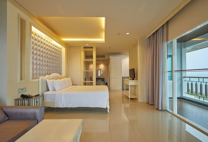 ホテル Welcome World Beachfront Resort