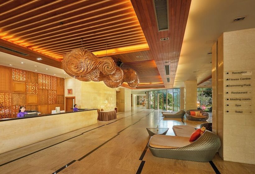 ホテル Welcome World Beachfront Resort