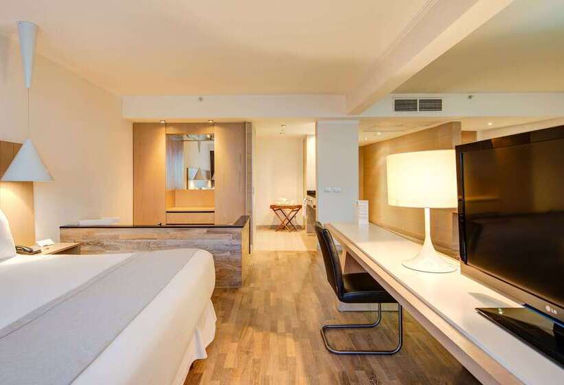 هتل Wyndham Concepcion Pettra