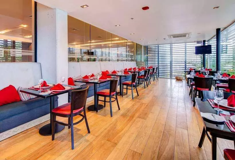 Hotel Wyndham Concepcion Pettra