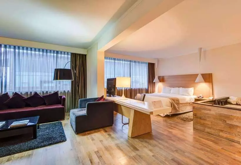 Hotel Wyndham Concepcion Pettra