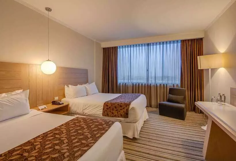 Hotel Wyndham Concepcion Pettra