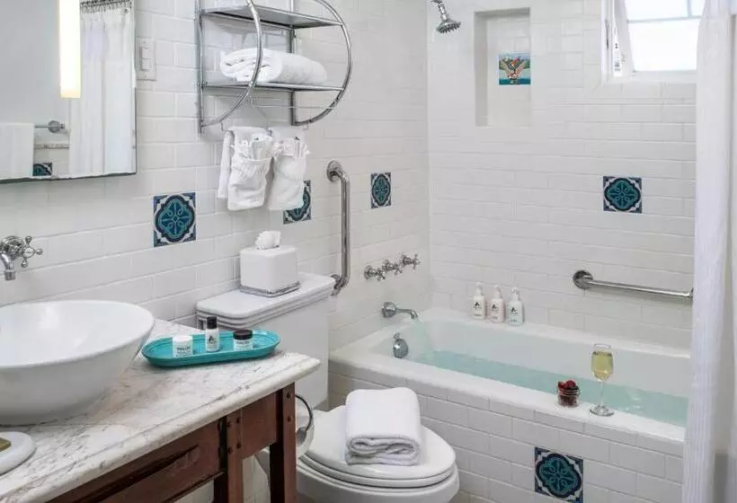 The Avalon Hotel In Catalina Island