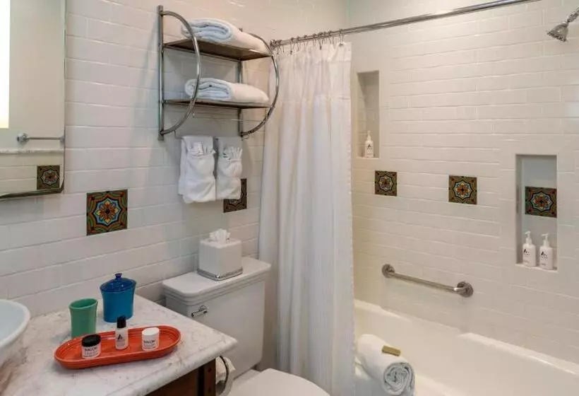 The Avalon Hotel In Catalina Island