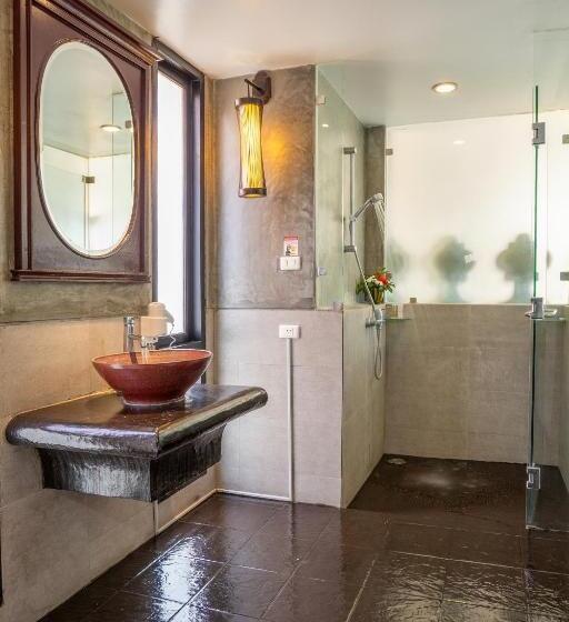 The Briza Beach Resort, Samui Sha Plus