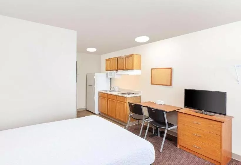 Woodspring Suites Sioux Falls