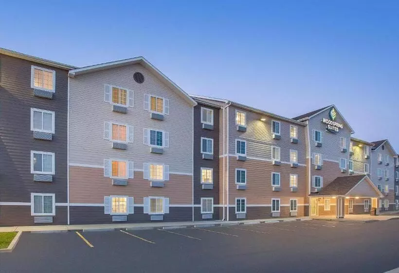 Woodspring Suites Sioux Falls