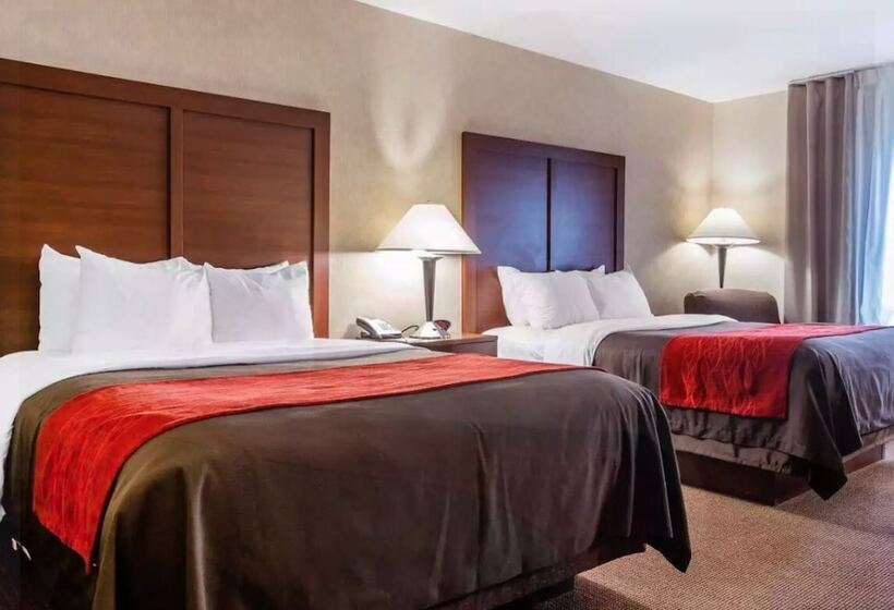 Akwesasne Mohawk Casino Resort And Players Inn Hotel  Formerly Comfort Inn And Suites Hogansburg Ny