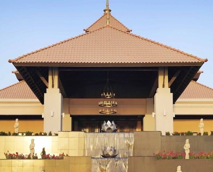 Anantara The Palm Dubai Resort