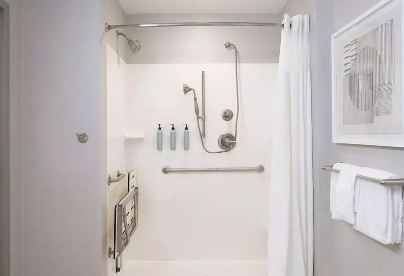 Courtyard By Marriott Columbus New Albany