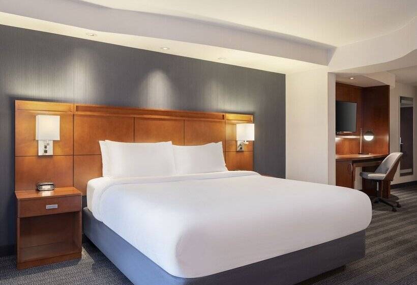 Courtyard By Marriott Columbus New Albany