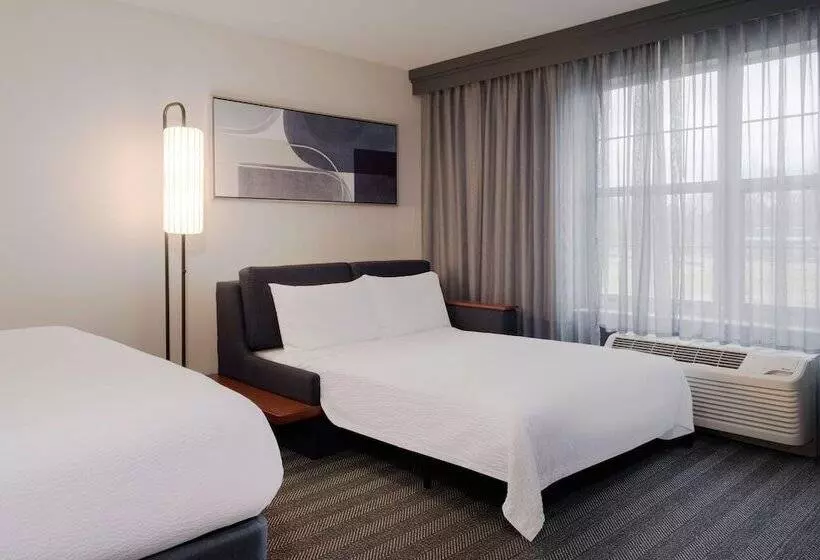 Courtyard By Marriott Columbus New Albany