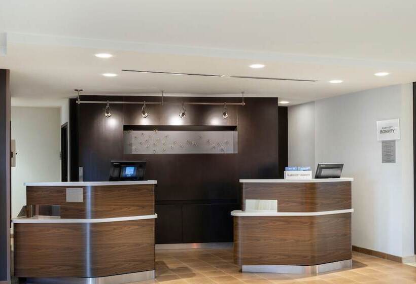 Courtyard By Marriott Columbus New Albany