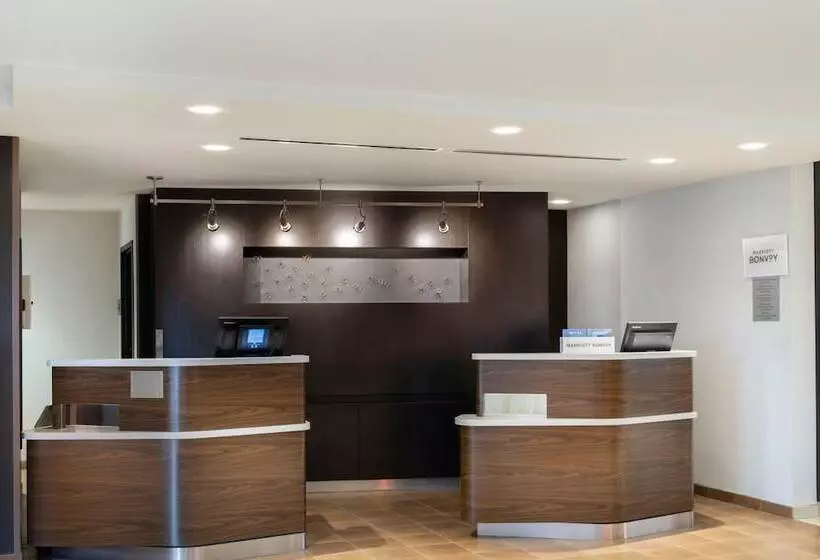 Courtyard By Marriott Columbus New Albany