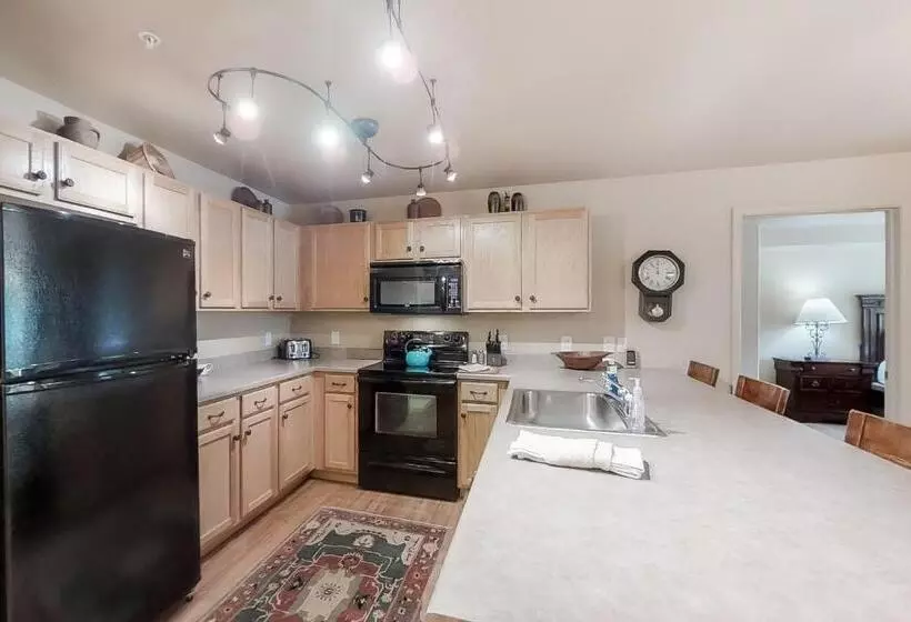 First Tracks By Steamboat Resorts