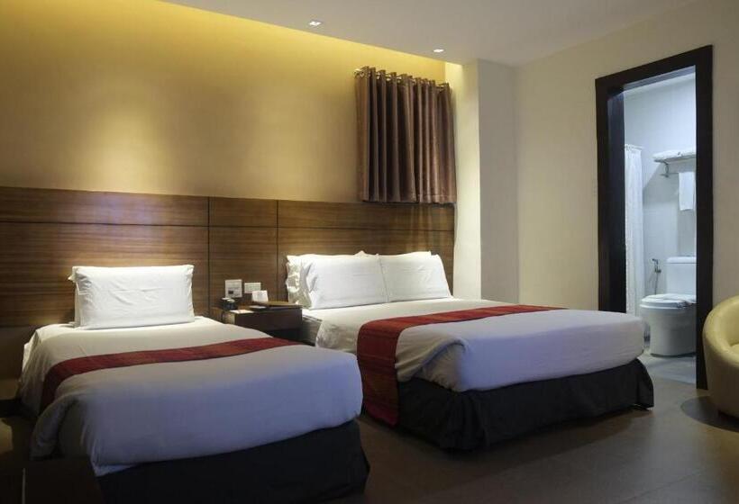 בית מלון כפרי Castle Peak