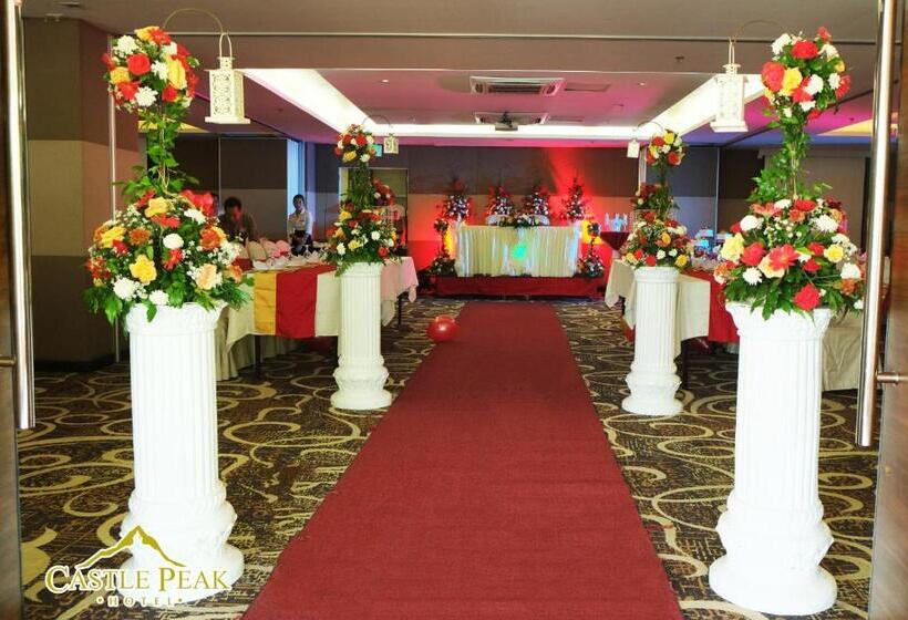 בית מלון כפרי Castle Peak