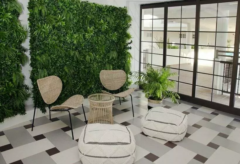 Отель Ereza Mar - Adults Only