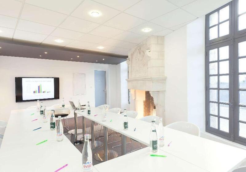 호텔 Ibis Styles Vannes Gare Centre