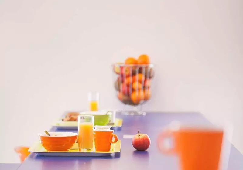 هتل Ibis Styles Vannes Gare Centre