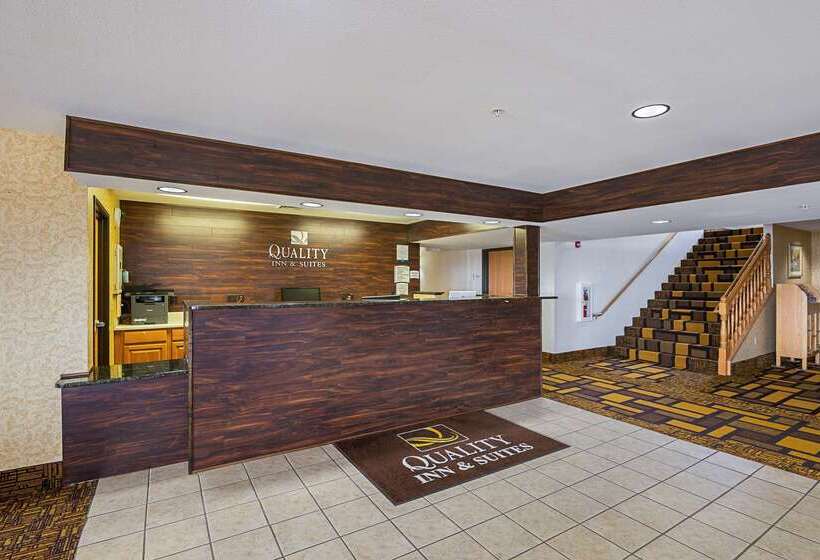 酒店 Quality Inn & Suites Belmont Route 151