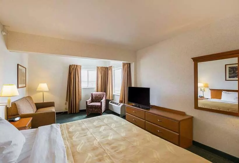 酒店 Quality Inn & Suites Belmont Route 151
