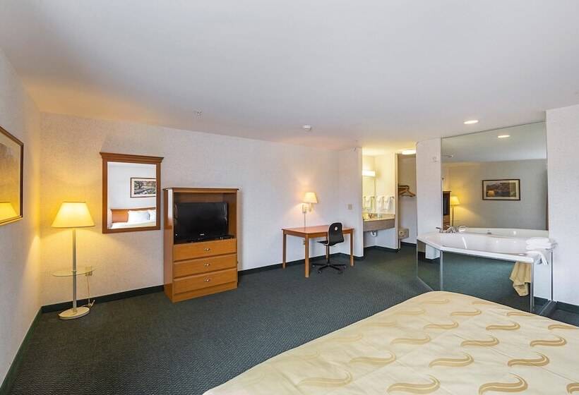 酒店 Quality Inn & Suites Belmont Route 151