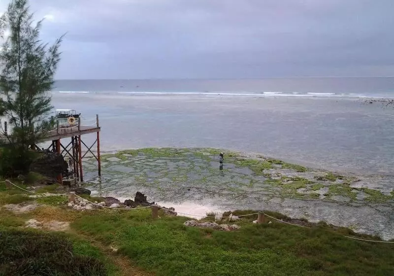 Hotel Sunshine Marine Lodge