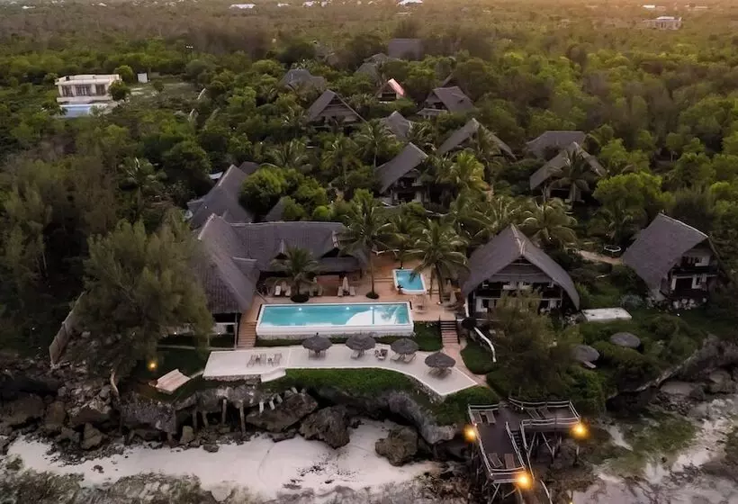 Hotel Sunshine Marine Lodge