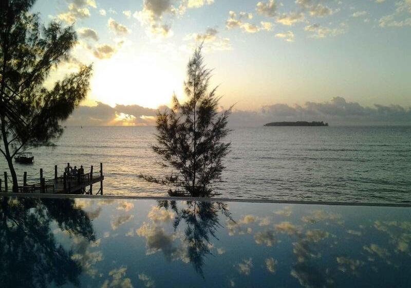 בית מלון כפרי Sunshine Marine Lodge