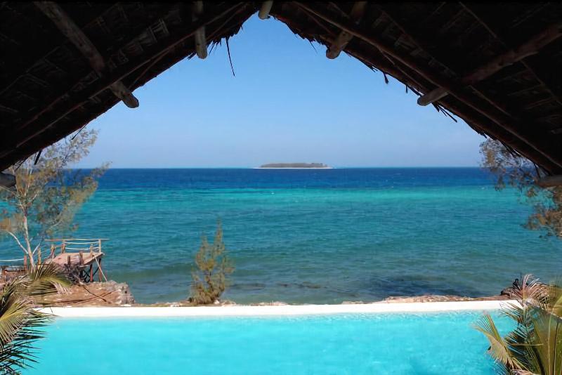 בית מלון כפרי Sunshine Marine Lodge