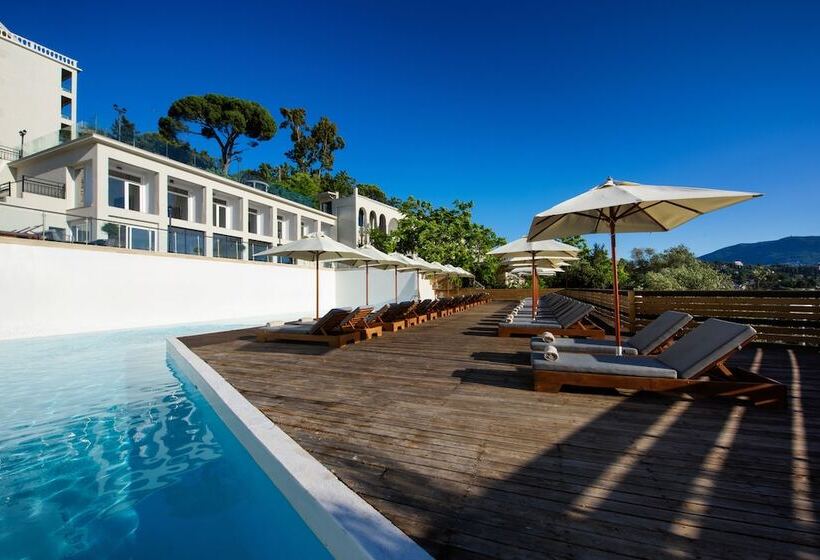 בית מלון כפרי The Royal