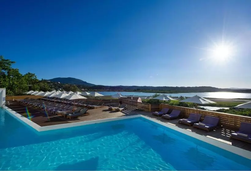 Отель The Royal