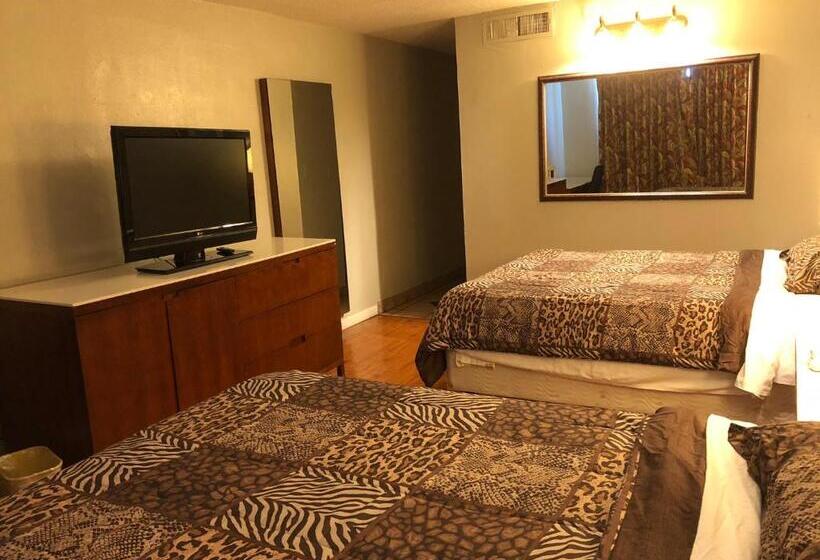 בית מלון כפרי Western Inn