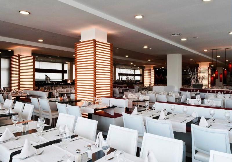 Mystery Hotel Cambrils