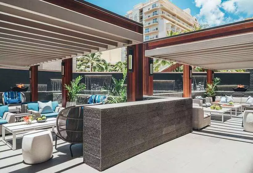 リゾートホテル Hilton Grand Vacations Club Hokulani Waikiki Honolulu