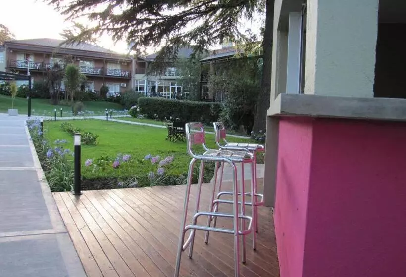 Sierra De Los Padres