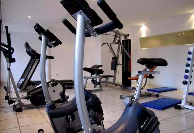 Sierra De Los Padres