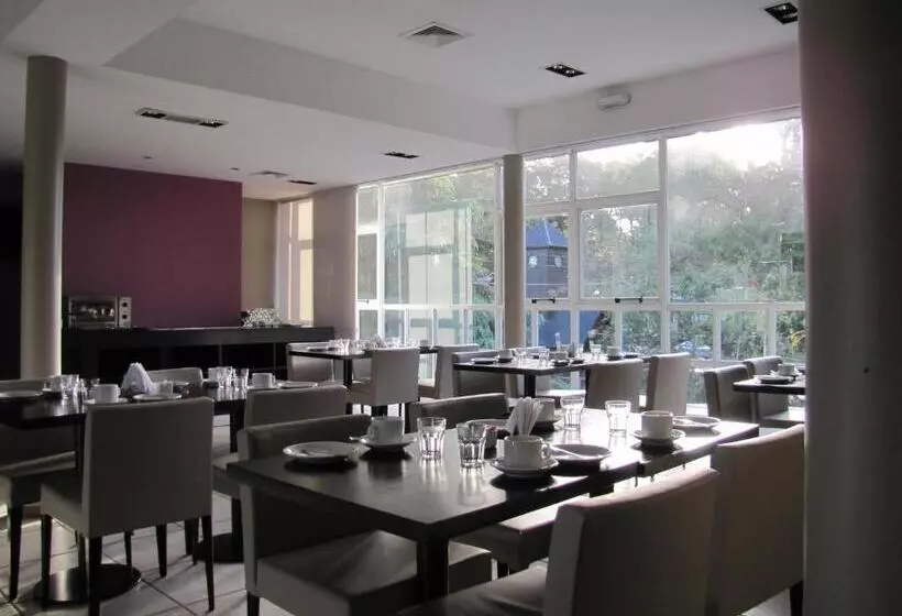 Sierra De Los Padres